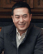 张嘉译
