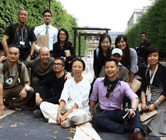 年度设计师"无用"的革命者马可_时尚研究院2008年度大奖_网易女人