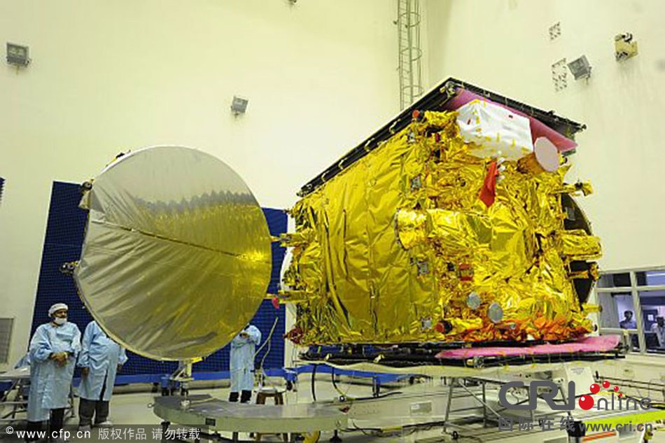 印度用国产火箭将GSAT-14通讯卫星送入太空。