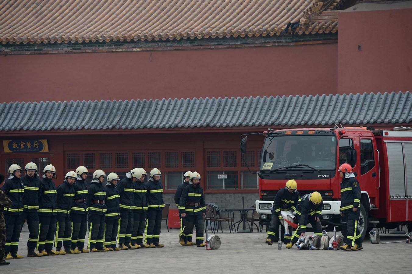 2014年1月6日，除国家法定节假日和暑期外，故宫首次实行周一全天闭馆措施。