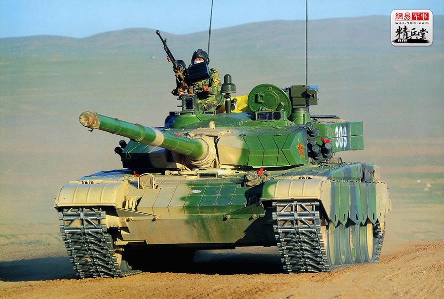 尽管取得了值得骄傲的成就，我国坦克科研人员并没有停止前进的脚步。在跟踪国外最新坦克技术发展和自主技术创新双管齐下的努力下，我国开始研制99式坦克的深度改进型，起初这一型号被称为“三代大改”。