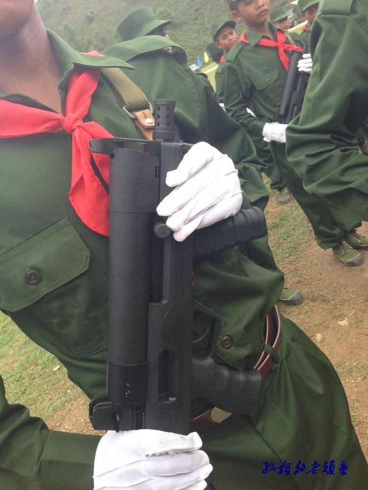 9毫米LS06滚筒式冲锋枪。