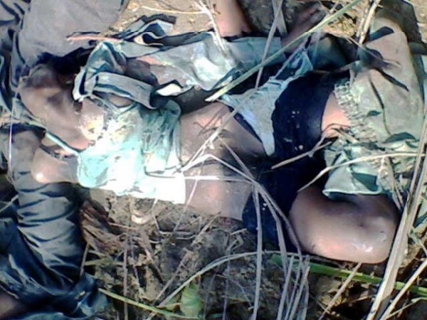 斯里兰卡内战，是斯里兰卡反政府武装泰米尔猛虎组织和斯里兰卡政府之间的战争，1983年7月，斯里兰卡泰米尔伊拉姆猛虎解放组织（猛虎组织）成员在北部的贾夫纳半岛打死13名政府军士兵，斯里兰卡首都科伦坡随即爆发针对泰米尔族人的大规模暴力冲突，从而引发斯里兰卡内战。2009年斯里兰卡反政府武装泰米尔猛虎组织最高领导人5月18日在北部地区被政府军打死，持续近30年的斯里兰卡内战就此告一段落。联合国称这场内战造成8万-10万人丧生。