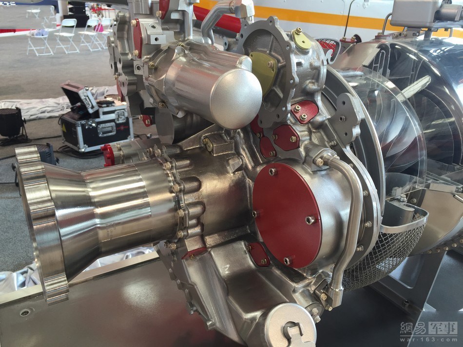 涡轴16/阿蒂丹3C发动机是由中航工业发动机公司和法国赛峰所属透博梅卡公司在对等合作基础上联合研制的新型涡轴发动机，中方命名为涡轴16，法方命名为阿蒂丹3C。该发动机具有尖端技术，符合日益增长的6～8吨级直升机市场需求。