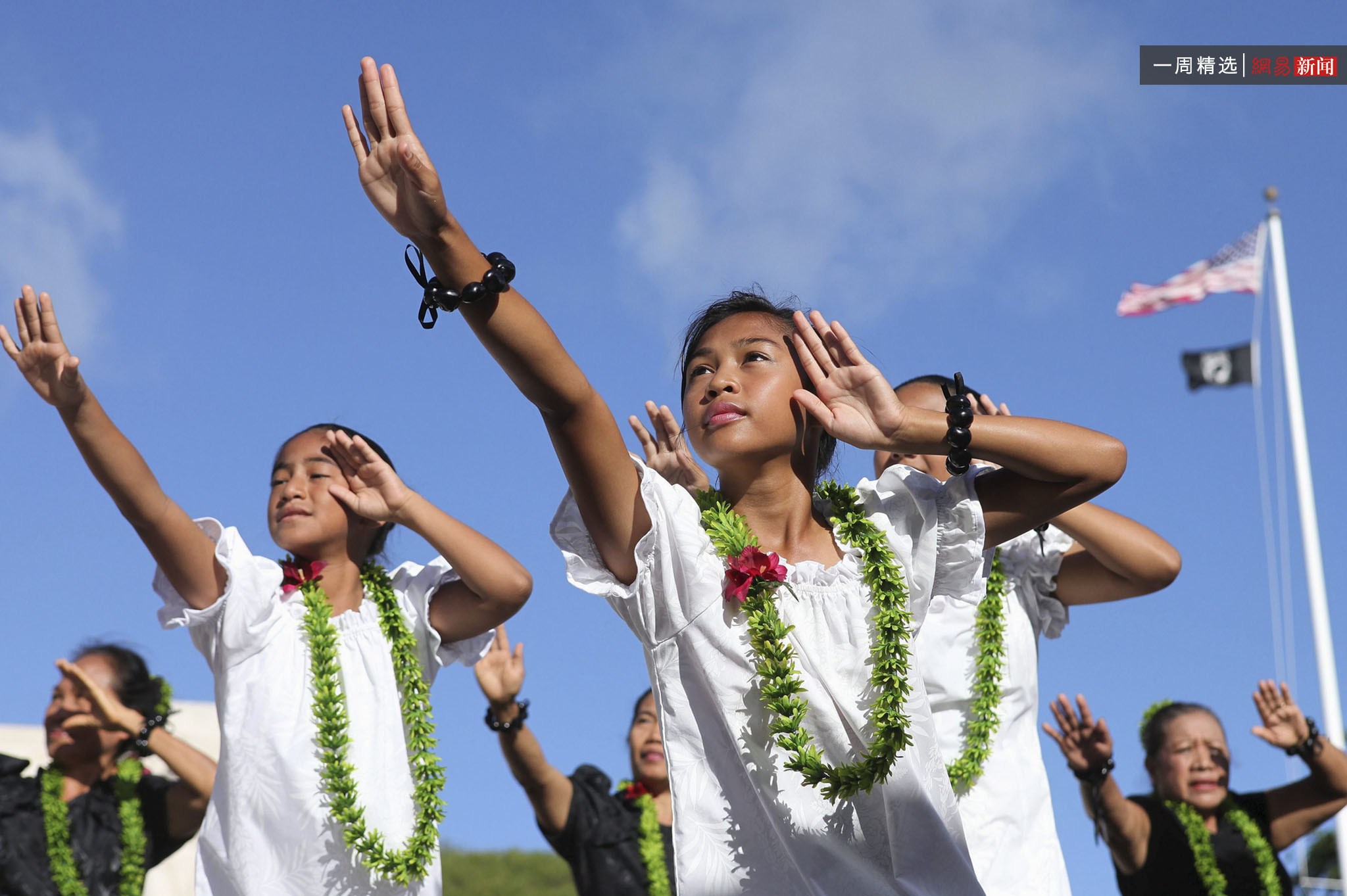 Гавайцы нация. Коренные жители гавайев. Население гавайских. Гавайи национальные костюмы. Гавайи танец хула.