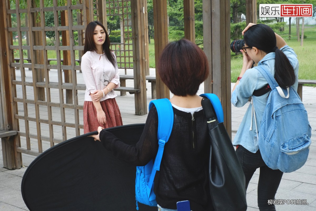 她还透露自己专门去找中戏的老师补课。“以前还有好几个很有名的中戏的老师，都教过我。邓超有个同学是我的表演课老师。不要害怕演不好，那样你永远也不可能演好。”