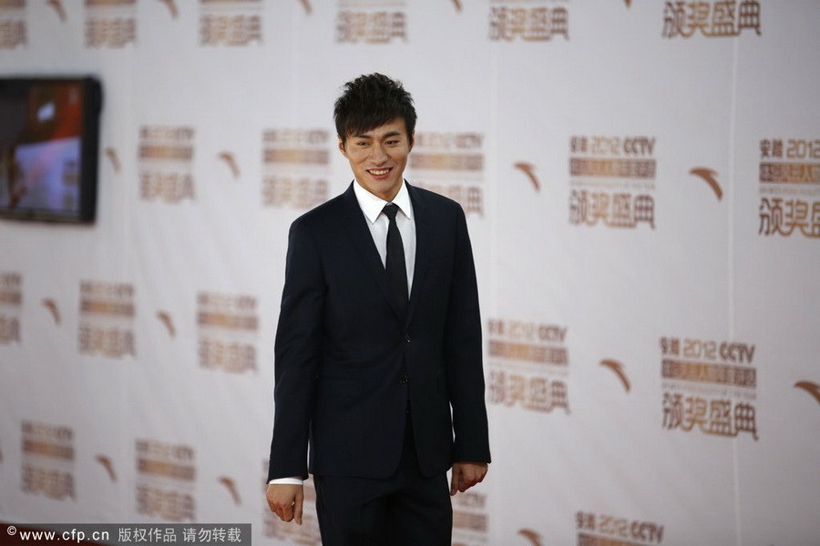 2013年1月19日晚7点30分，“2012CCTV体坛风云人物”颁奖盛典在国家体育馆举行。孙杨、叶诗文分获最佳男女运动员，姚明获评委会大奖。