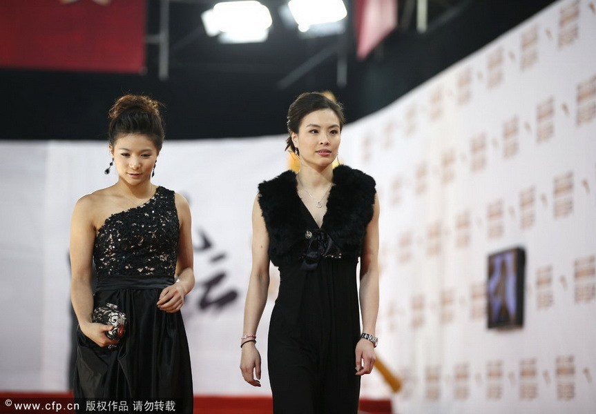 2013年1月19日晚7点30分，“2012CCTV体坛风云人物”颁奖盛典在国家体育馆举行。孙杨、叶诗文分获最佳男女运动员，姚明获评委会大奖。