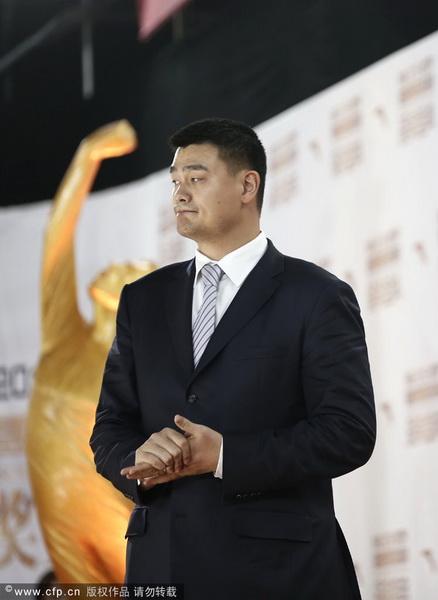 2013年1月19日晚7点30分，“2012CCTV体坛风云人物”颁奖盛典在国家体育馆举行。孙杨、叶诗文分获最佳男女运动员，姚明获评委会大奖。