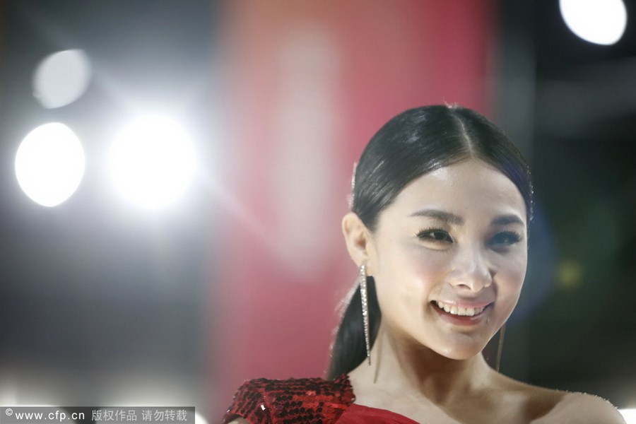 2013年1月19日晚7点30分，“2012CCTV体坛风云人物”颁奖盛典在国家体育馆举行。孙杨、叶诗文分获最佳男女运动员，姚明获评委会大奖。