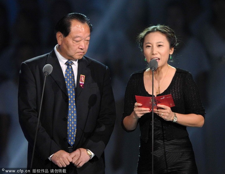 2013年1月19日晚7点30分，“2012CCTV体坛风云人物”颁奖盛典在国家体育馆举行。孙杨、叶诗文分获最佳男女运动员，姚明获评委会大奖。