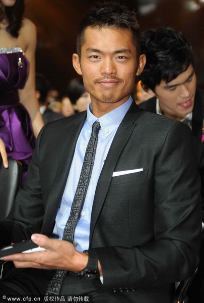 2013年1月19日晚7点30分，“2012CCTV体坛风云人物”颁奖盛典在国家体育馆举行。孙杨、叶诗文分获最佳男女运动员，姚明获评委会大奖。