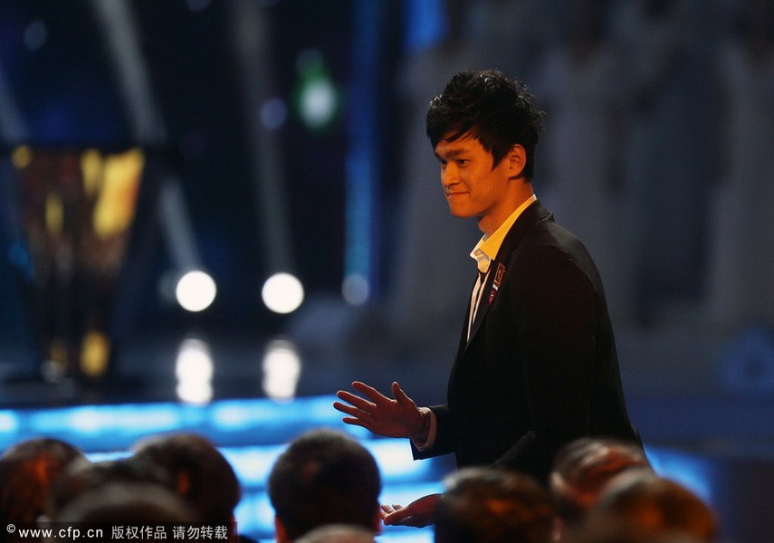 2013年1月19日晚7点30分，“2012CCTV体坛风云人物”颁奖盛典在国家体育馆举行。孙杨、叶诗文分获最佳男女运动员，姚明获评委会大奖。