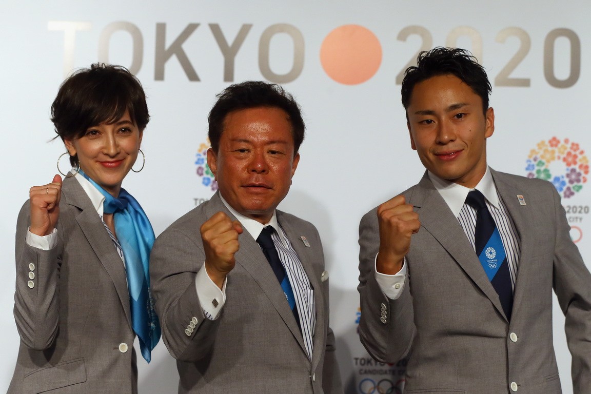 北京时间9月8日，日本东京正式赢得2020年夏季奥运会的主办权，日本著名女主播泷川雅美作为申奥代表团一员上台发言，这位日法混血美女成为人们关注的焦点。泷川雅美出生于1977年，在日本国内人气很高，曾出演了《职业棒球新闻》、《少年TIRE》、《FNN SUPER NEWS》等节目，在今年3月开始转战电台和解说节目，与此同时，日本花边网站也曝光疑似泷川雅美与白人男子的长达40分钟的不雅视频。