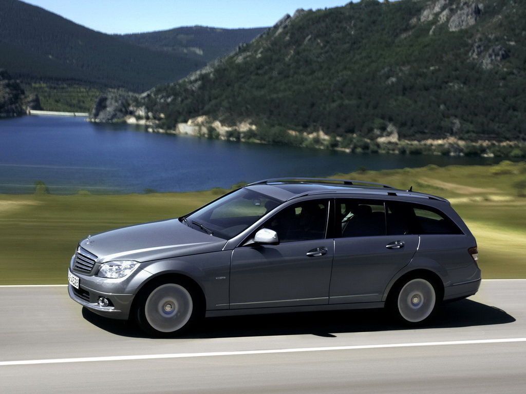 08款奔驰C级旅行车