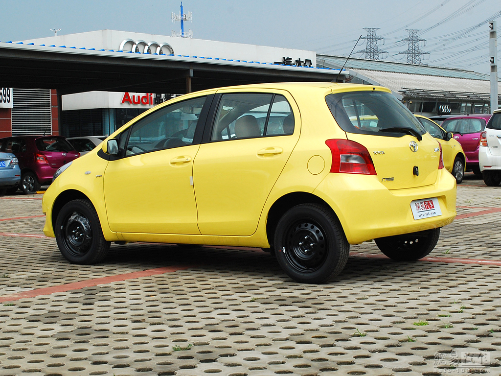 车辆提供:北京奥吉通丰瑞汽车销售有限公司　电话:010-65755588