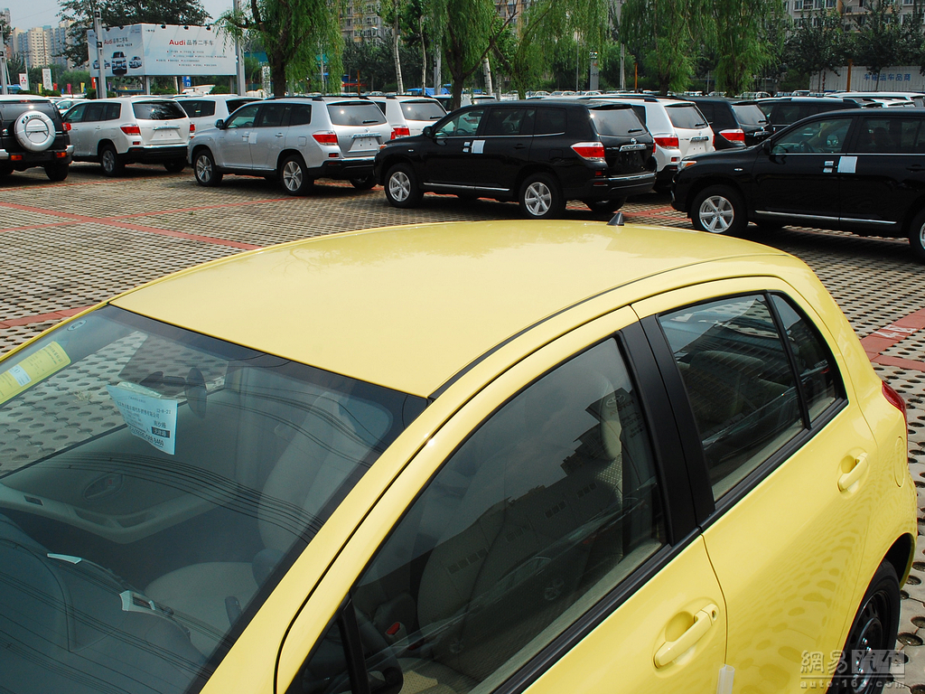 车辆提供:北京奥吉通丰瑞汽车销售有限公司　电话:010-65755588