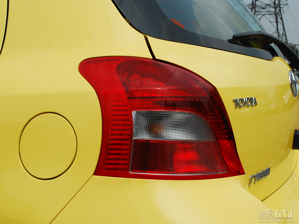 车辆提供:北京奥吉通丰瑞汽车销售有限公司　电话:010-65755588