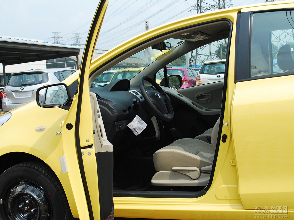 车辆提供:北京奥吉通丰瑞汽车销售有限公司　电话:010-65755588