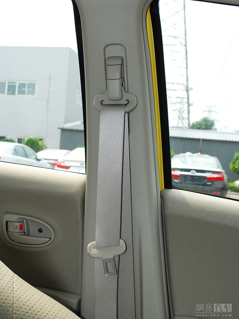 车辆提供:北京奥吉通丰瑞汽车销售有限公司　电话:010-65755588