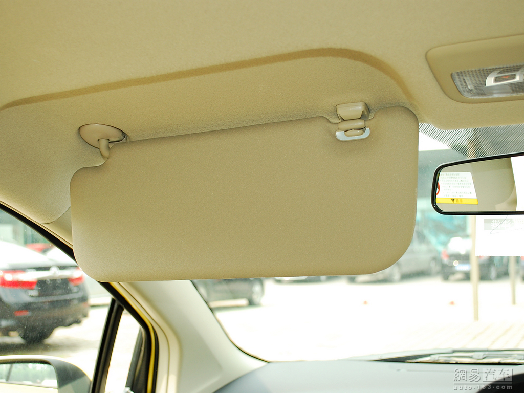 车辆提供:北京奥吉通丰瑞汽车销售有限公司　电话:010-65755588