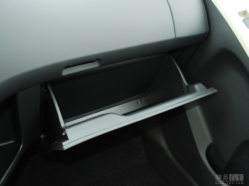 车辆提供:北京奥吉通丰瑞汽车销售有限公司　电话:010-65755588