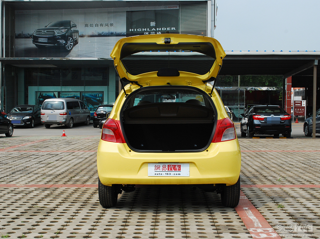 车辆提供:北京奥吉通丰瑞汽车销售有限公司　电话:010-65755588