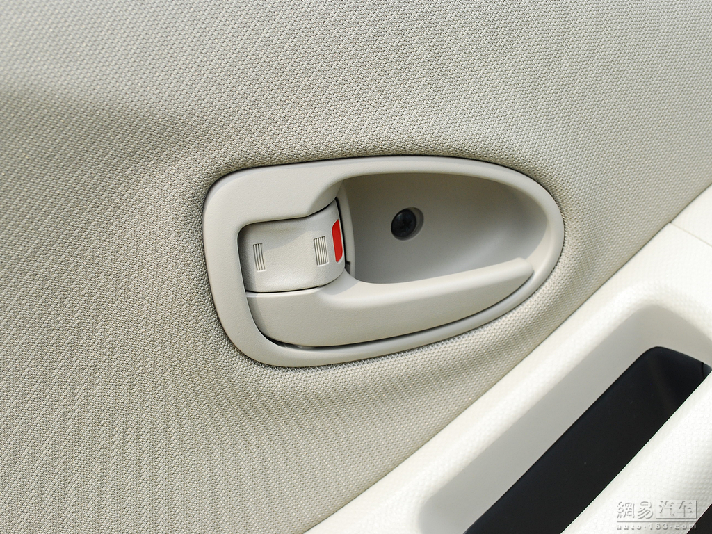 车辆提供:北京奥吉通丰瑞汽车销售有限公司　电话:010-65755588