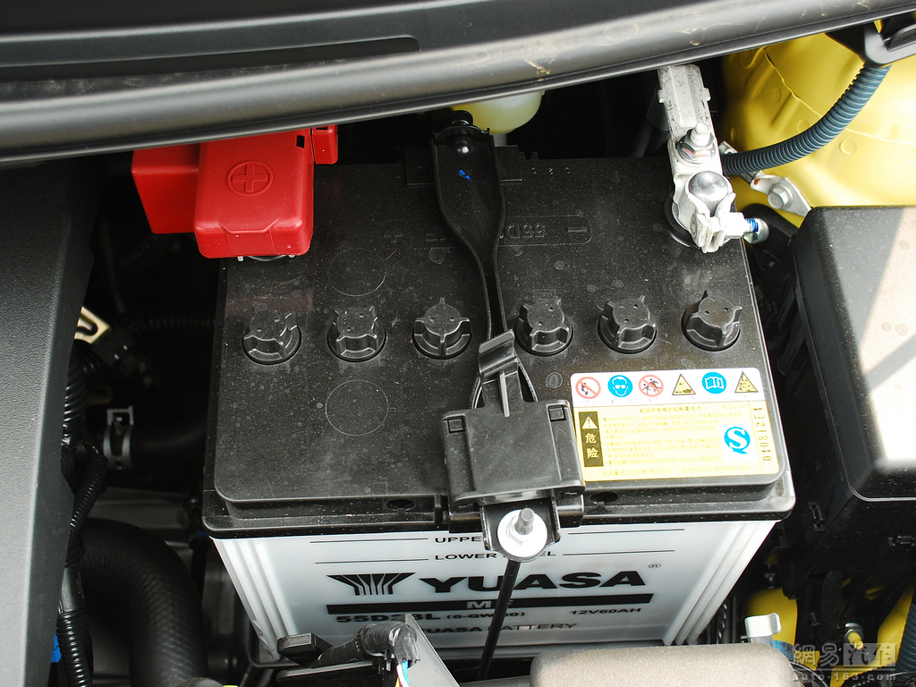 车辆提供:北京奥吉通丰瑞汽车销售有限公司　电话:010-65755588