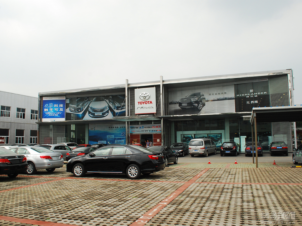 车辆提供:北京奥吉通丰瑞汽车销售有限公司　电话:010-65755588