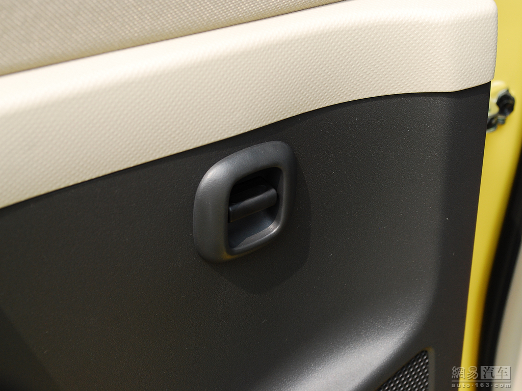 车辆提供:北京奥吉通丰瑞汽车销售有限公司　电话:010-65755588