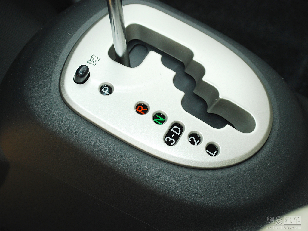 车辆提供:北京奥吉通丰瑞汽车销售有限公司　电话:010-65755588