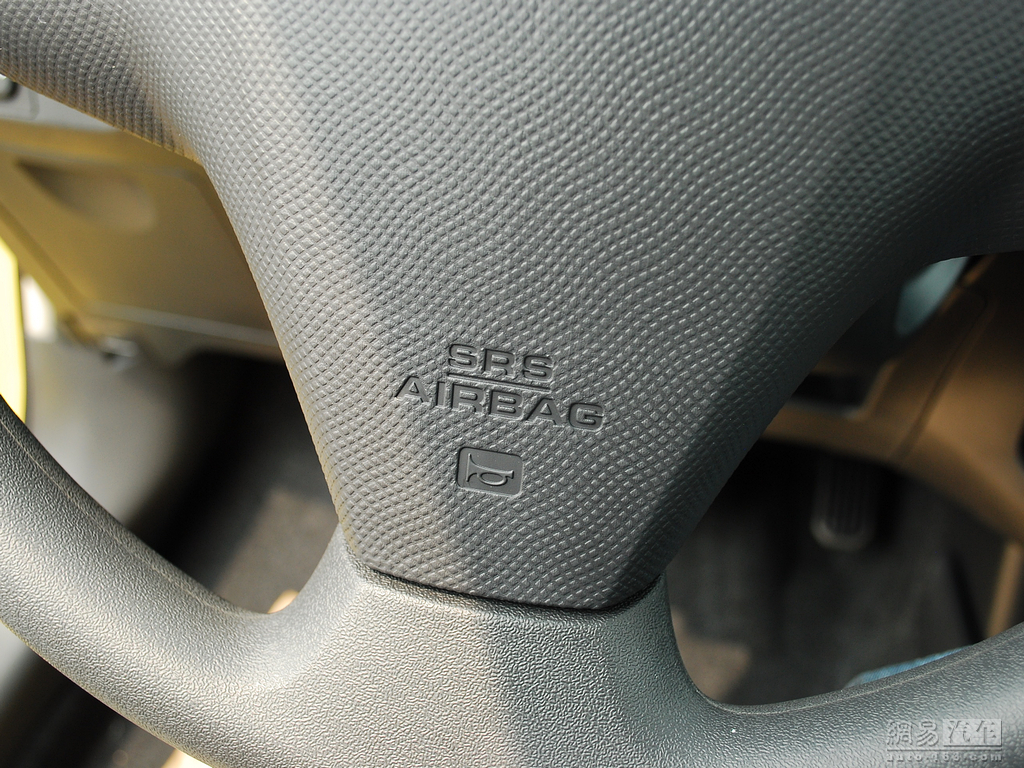 车辆提供:北京奥吉通丰瑞汽车销售有限公司　电话:010-65755588