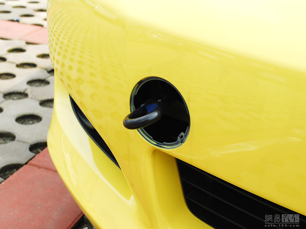 车辆提供:北京奥吉通丰瑞汽车销售有限公司　电话:010-65755588