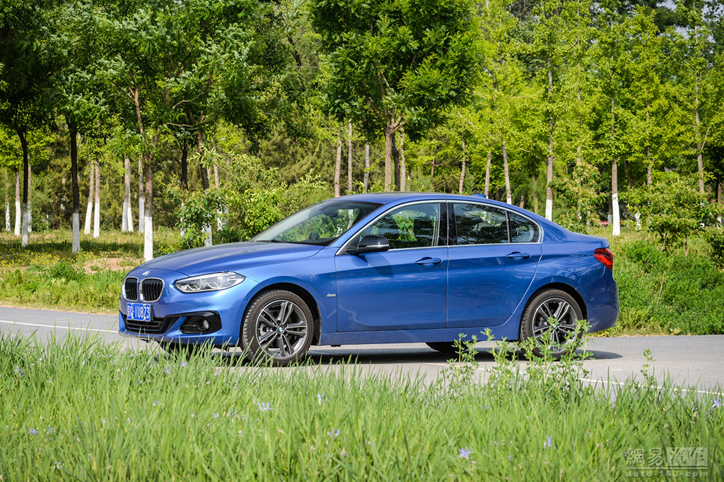 看得上 买得起 华晨宝马 118i 试驾心得
