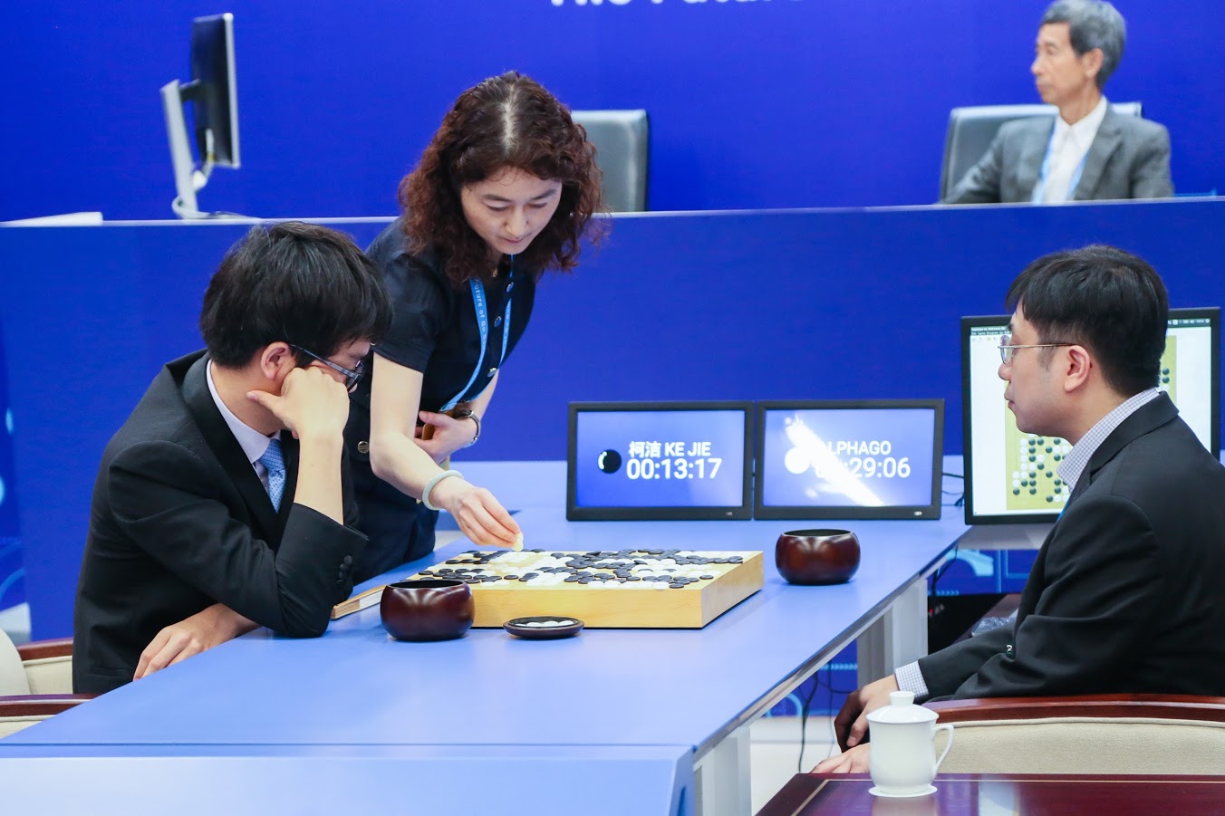 （来源：网易科技报道）