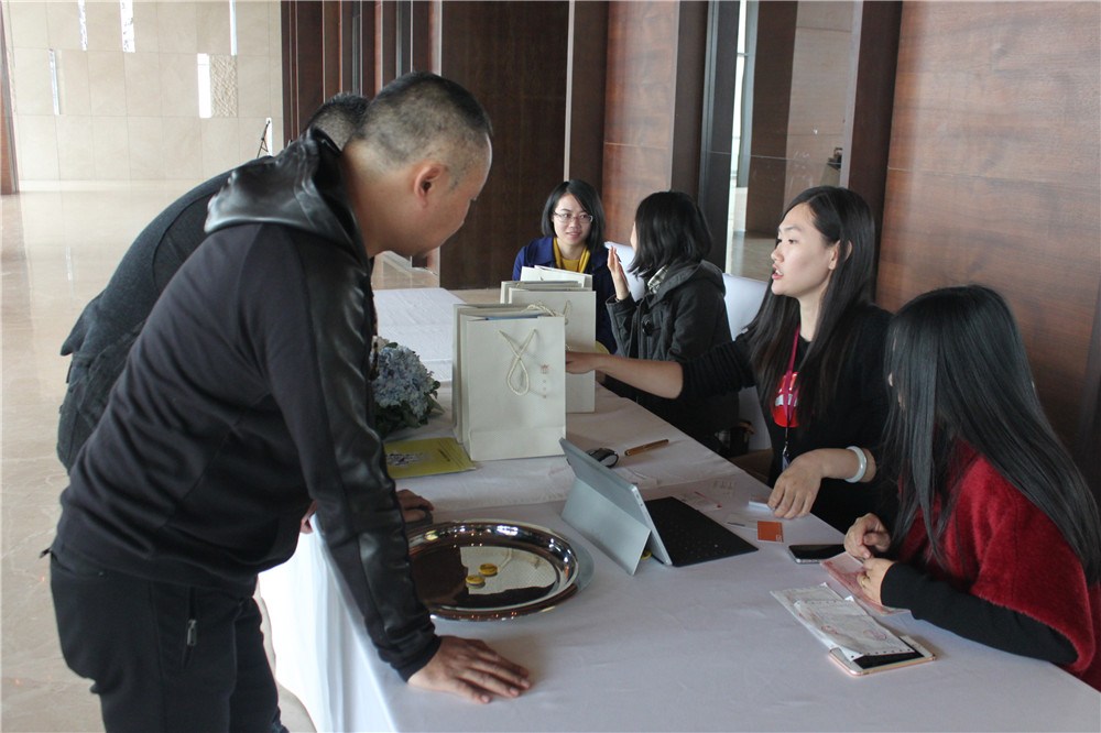 （来源：网易家居）