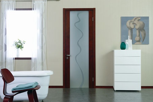 2004年6月上市以来，频被模仿，但没有一家仿品有TATA这款的灵动之美。2004年年底荣获中国木门设计大赛最受消费者欢迎设计奖。（来源：网易家居）