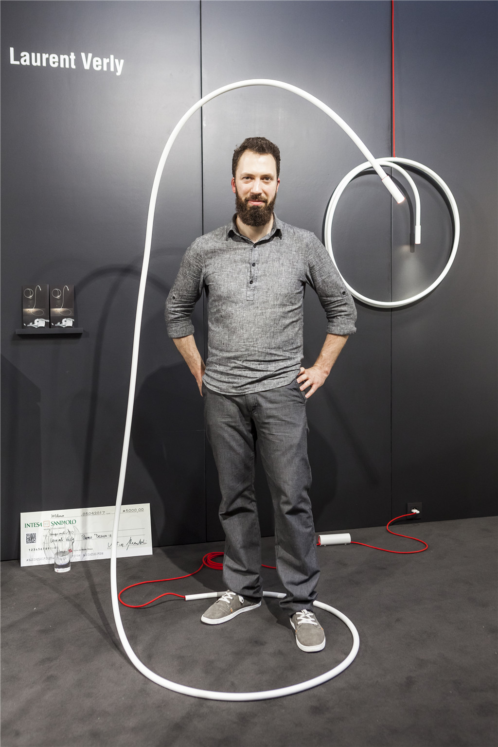 意大利联合银行特别奖_LAURENT VERLY（来源：网易家居）