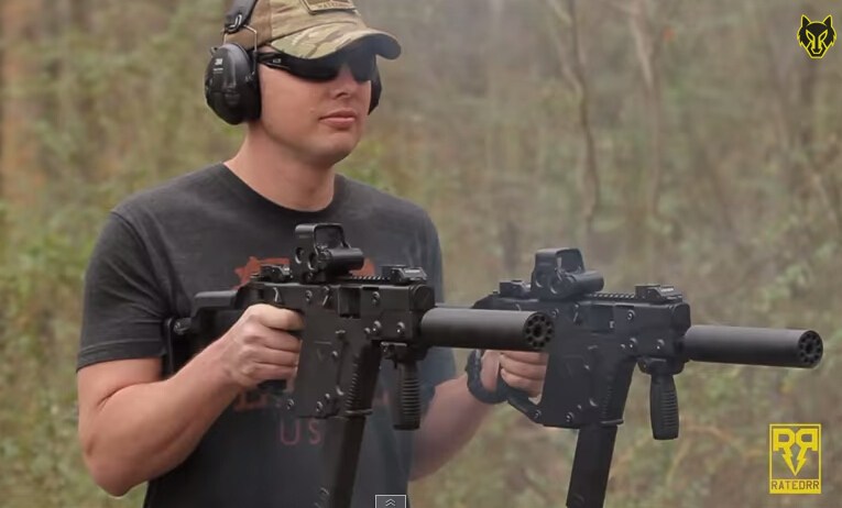 通常情况下，手机测试一般多在厂商的实验室进行，比较常见并且可以随时被模拟的就是跌落测试，然而国外测试团队FullMag，专门利用个大口径枪械枪机各类消费电子产品做测试，有用户认为这种测试是产品成本增加的一部分，也有用户认为这种测试除了噱头，毫无存在的意义。