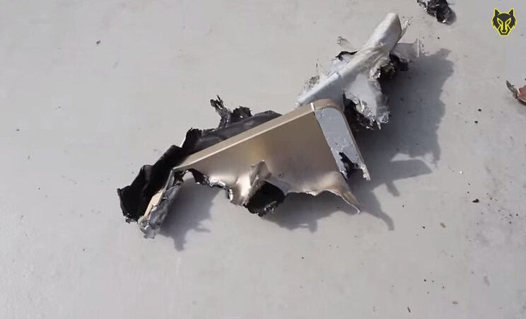 通常情况下，手机测试一般多在厂商的实验室进行，比较常见并且可以随时被模拟的就是跌落测试，然而国外测试团队FullMag，专门利用个大口径枪械枪机各类消费电子产品做测试，有用户认为这种测试是产品成本增加的一部分，也有用户认为这种测试除了噱头，毫无存在的意义。