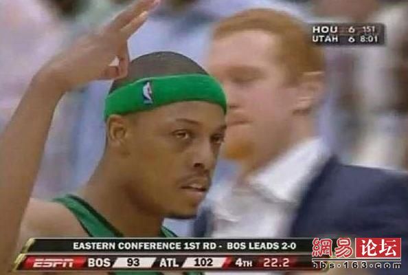 在2008年的NBA比赛中，有一位很有名的NBA球员PaulPierce竟然做出了一种美国街头黑帮的手势，当场被罚25000美元。正因为他自己是黑人，又做出了这种在美国人人皆知的倒OK黑帮手势，毫无疑问，在NBA里也存在着人际危险。