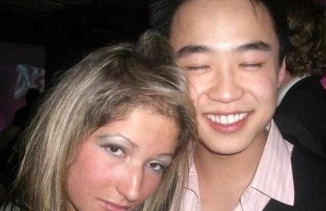 各国的领导人都有自己的子女，有的勤奋好学成为父母的得力助手，但是有的却花天酒地给自己的父母带来了很坏的影响。这组图片让网友了解世界各国领导人的“败家子女”。