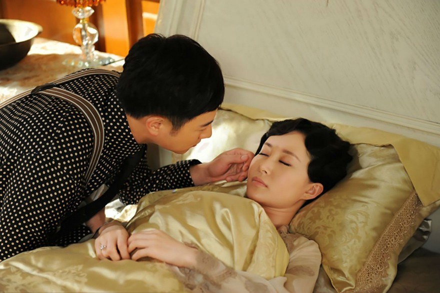 2013年，舒畅主演的的电视剧《烽火佳人》再度引起关注。