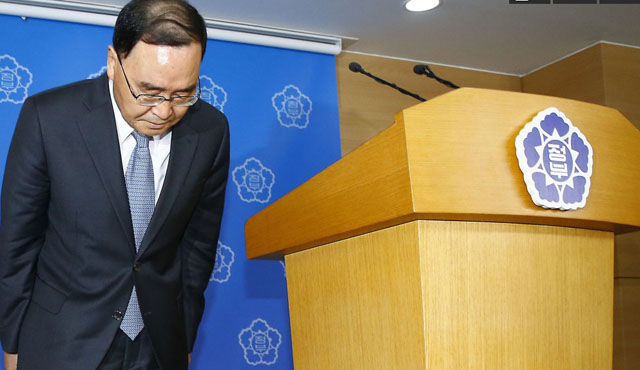 韩国总理就沉船事件宣布辞职
