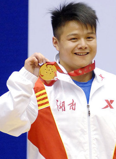 再现冬日娜式提问赢不了龙清泉练举重图什么