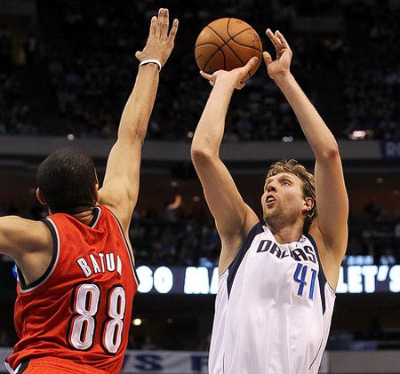 诺维斯基后仰跳投