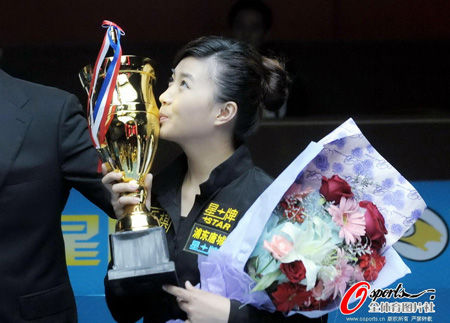 付小芳图片 201106121557023c12b.jpg